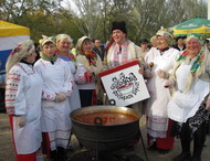 The Festival of Borsch ™ on the "Street of Friendship" (Milove&Chertkovo)